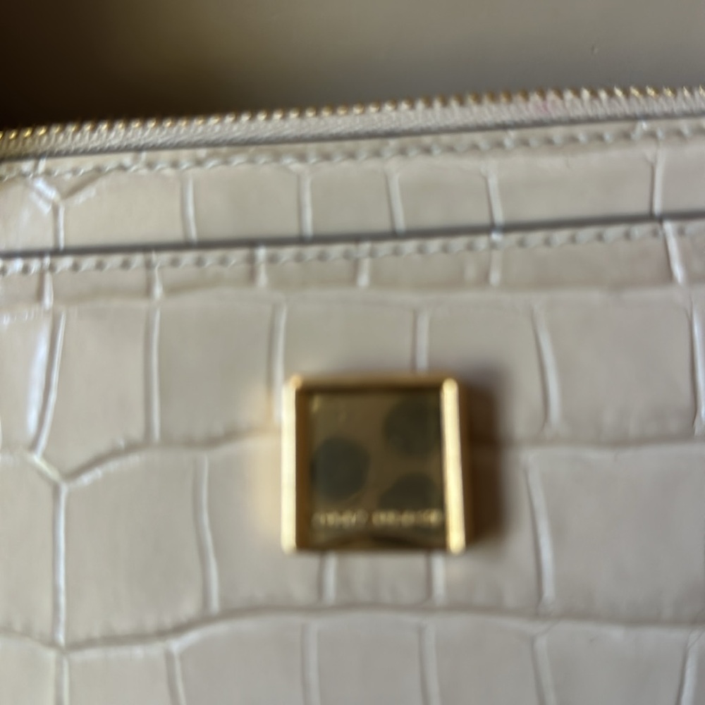Tory Burch Beige Croc-Embossed Crossbody Bag with Gold Chain - Picture 6 of 15